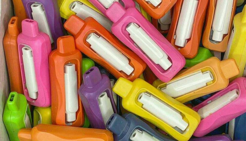 Mid Range Balanced Profit Vape packaging detail